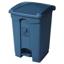 68-litre trash bin with lid and pedal