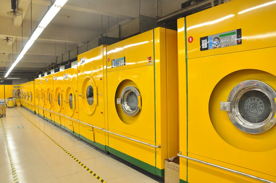 ¿Por qué usar un blanqueante con base oxígeno en lavandería industrial? 1